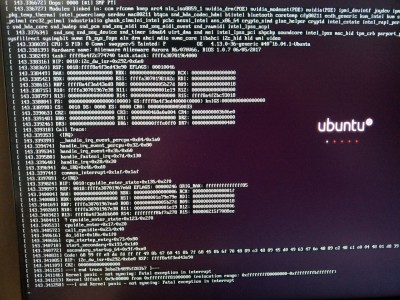 Ubuntu关机死机界面系统提示信息。